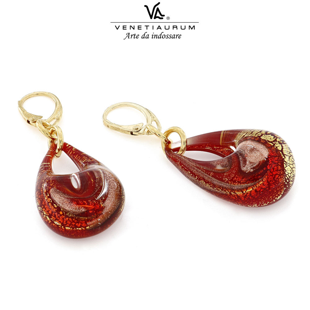 Charms di Cristallo: Ciondolo a Goccia colore Rosso 10.5x25mm | GDO Charms di Cristallo: Ciondolo a Goccia colore Rosso 10.5x25mm | GDO